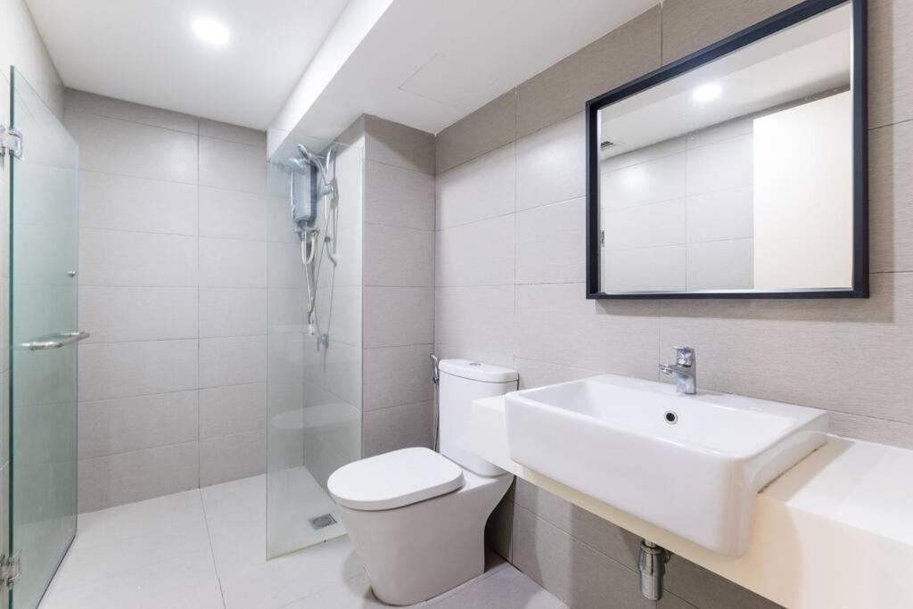 Eko Cheras 3 Pax By Feel Above Mall Apartment *