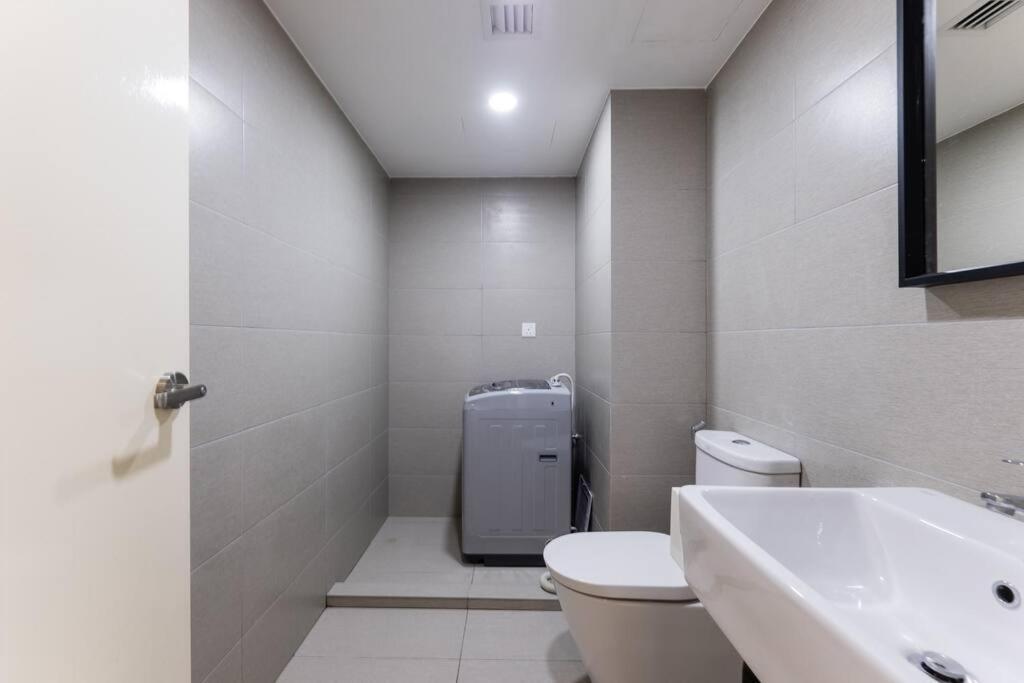 Apartment Eko Cheras 3 Pax By Feel Above Mall *
