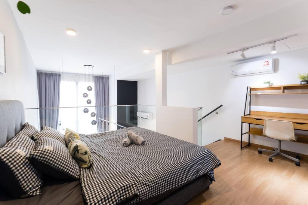 Eko Cheras 3 Pax By Feel Above Mall Apartment *